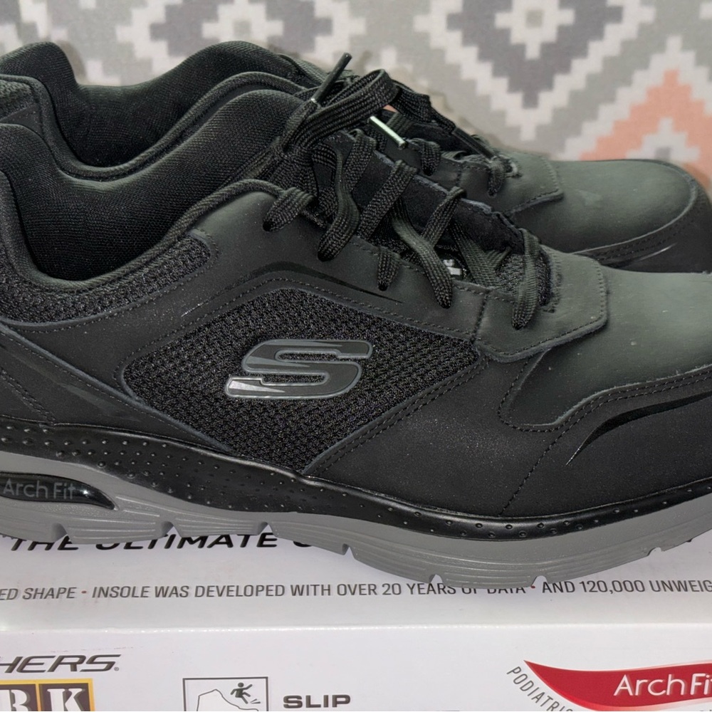 Sketchers